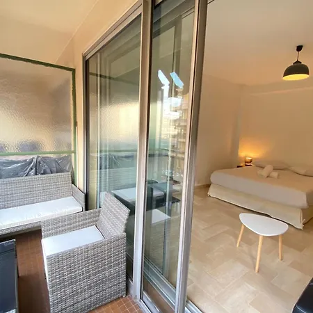 06bg - Studio 600m From The Beach - Private Parking Апартаменты *
